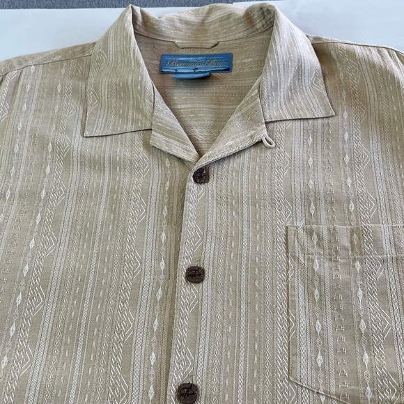 Bermuda Bay 100% Silk Light Tan Button Down Short Sleeve Shirt Men's Size XL - Picture 3 of 14